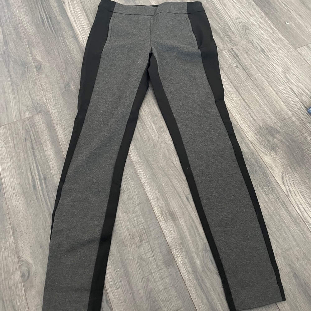 New Reitmans pull on pants